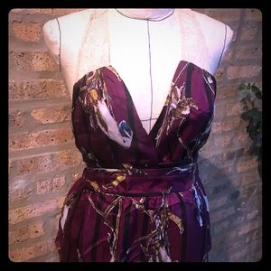 Kenar silk sleeveless blouse.